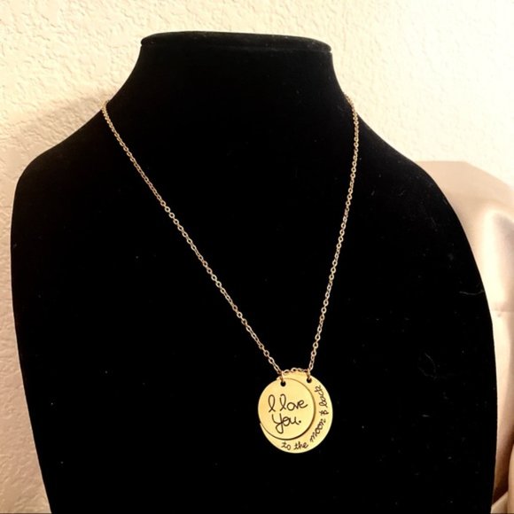 I Love you to the moon and back Necklace - Picture 6 of 8